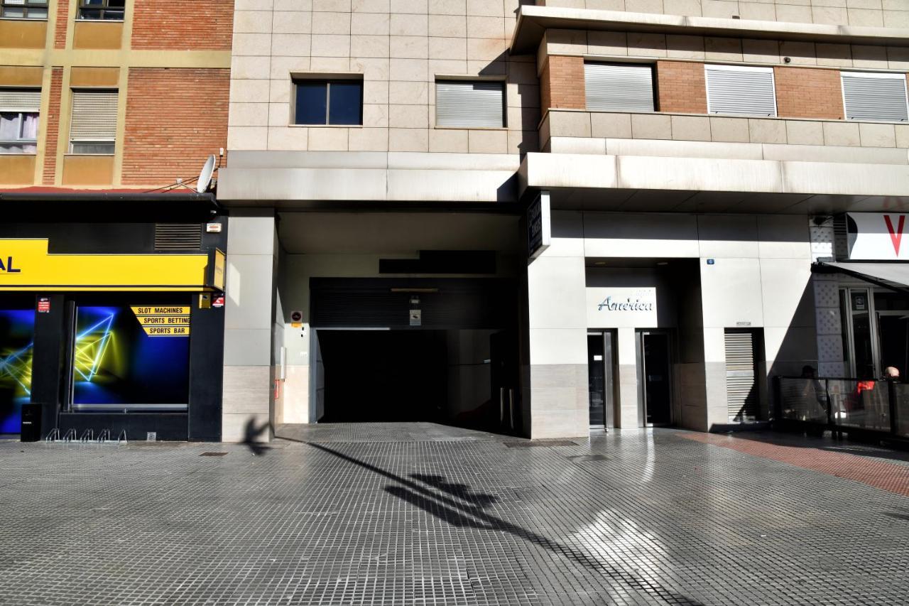 Wonderstays Apartamentos La Estacion Málaga Eksteriør bilde