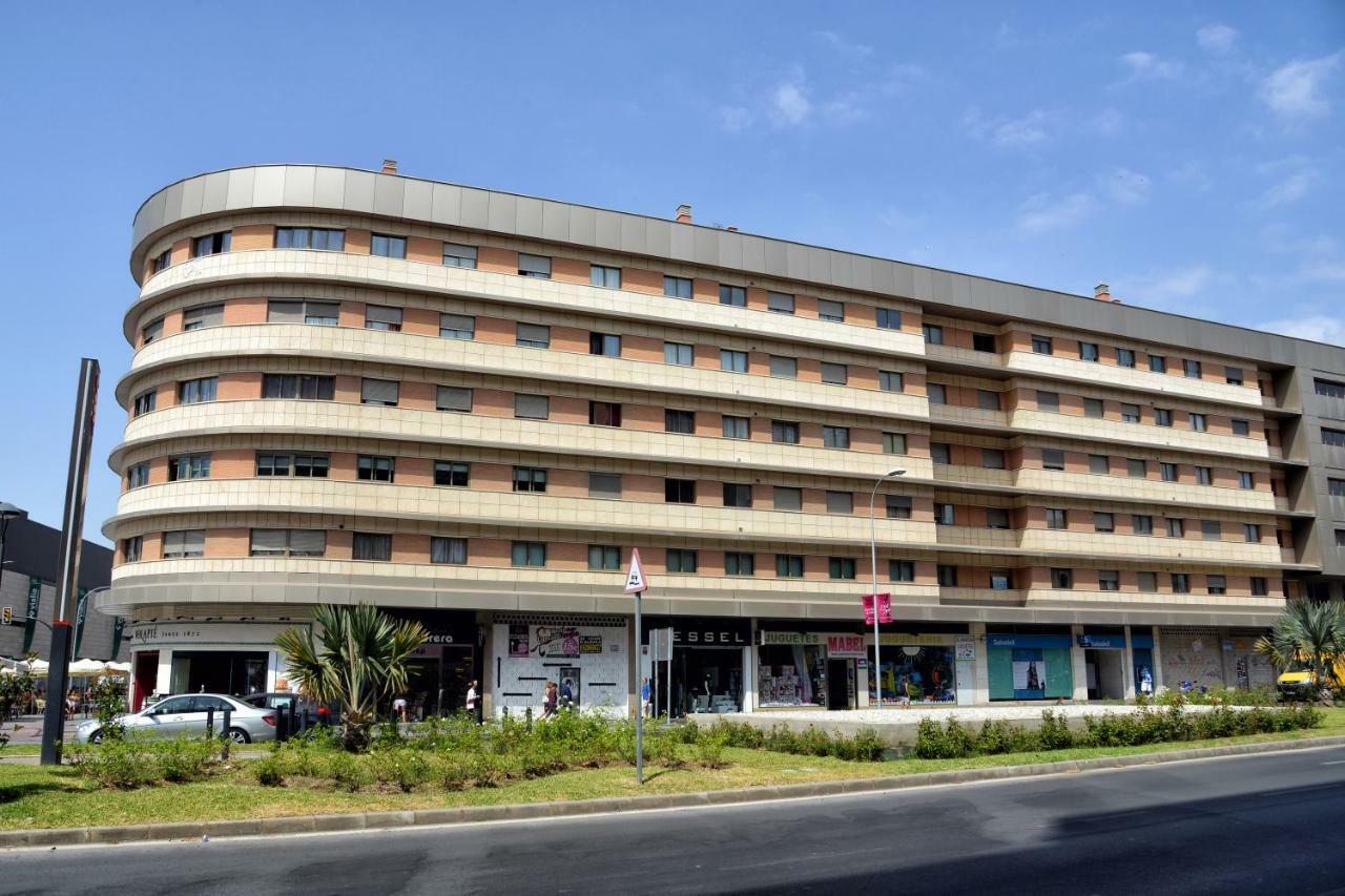 Wonderstays Apartamentos La Estacion Málaga Eksteriør bilde
