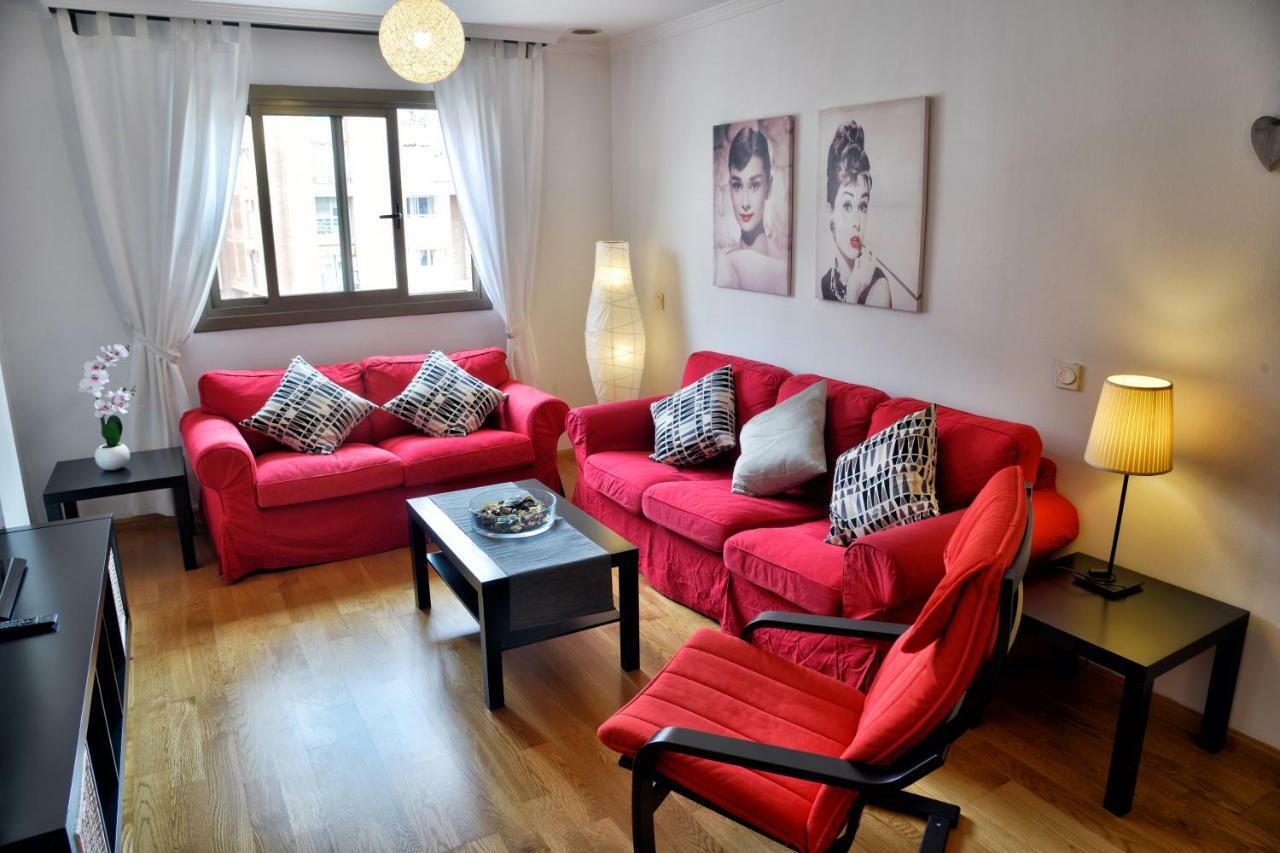 Wonderstays Apartamentos La Estacion Málaga Eksteriør bilde