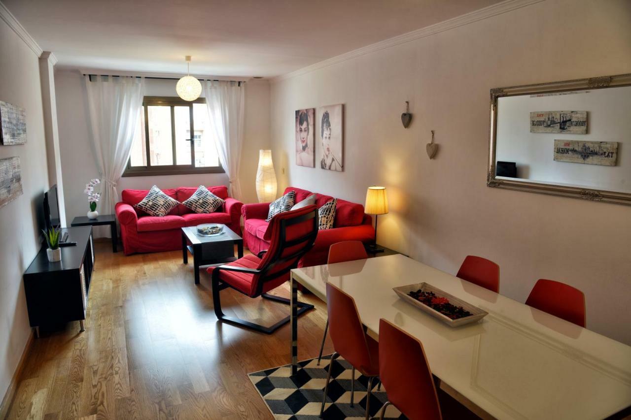 Wonderstays Apartamentos La Estacion Málaga Eksteriør bilde